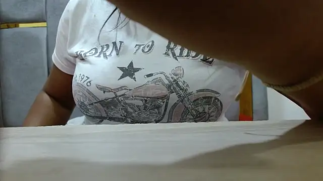 Cholatin online show from March 3, 2:56 pm