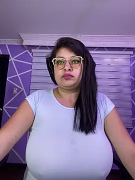 MiiaaJoness online show from March 13, 3:35 pm