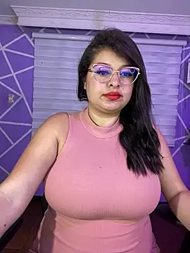 MiiaaJoness online show from May 14, 5:13 am