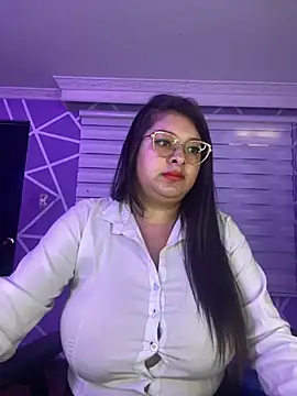 MiiaaJoness online show from October 1, 3:28 pm