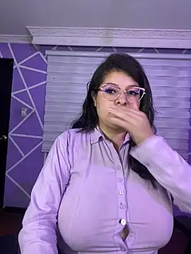 MiiaaJoness online show from May 15, 5:22 am