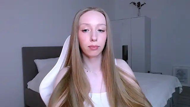 Luna insniity online show from January 11, 8:47 pm