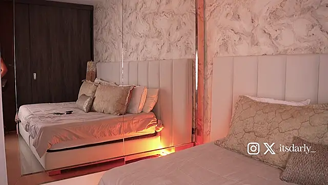 Rosalie vega online show from November 30, 3:16 pm