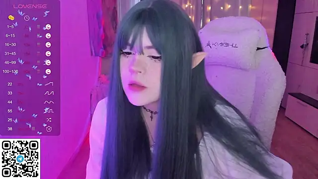 SelenaCute online show from March 23, 5:35 am