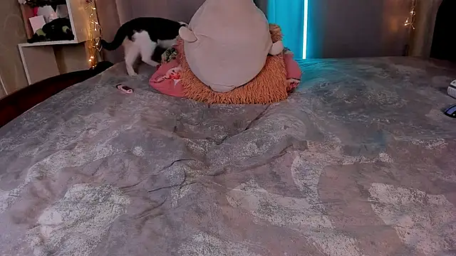 Jess Lui online show from January 11, 3:55 am