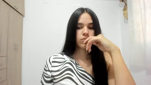 Hana Zurah online show from October 29, 10:34 pm