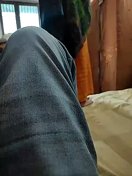 COUPLLE VILLAGE online show from November 18, 3:07 am