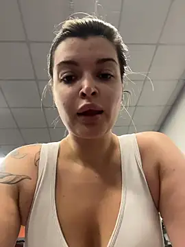 LancasterLady online show from November 21, 7:32 am