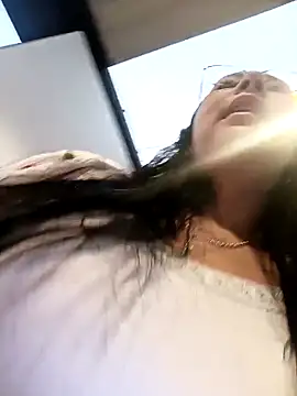 You-kitty2025 online show from December 21, 10:46 pm