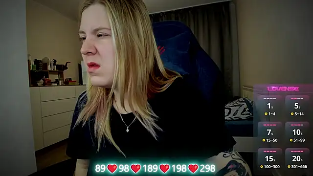 Olivia Munk online show from September 16, 4:20 am