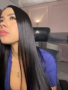 Miss blue69 online show from April 18, 1:52 am