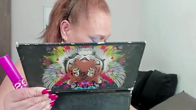 Cheryl JONES online show from November 14, 6:13 am