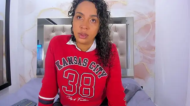 ainaah  online show from December 17, 12:09 pm