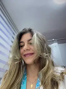 alicee16 online show from March 27, 11:05 pm