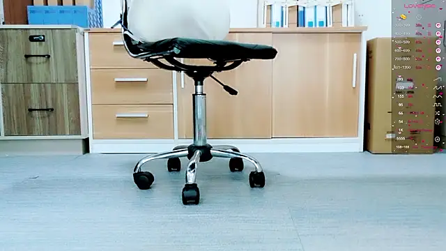 tt50256 online show from March 30, 12:27 pm