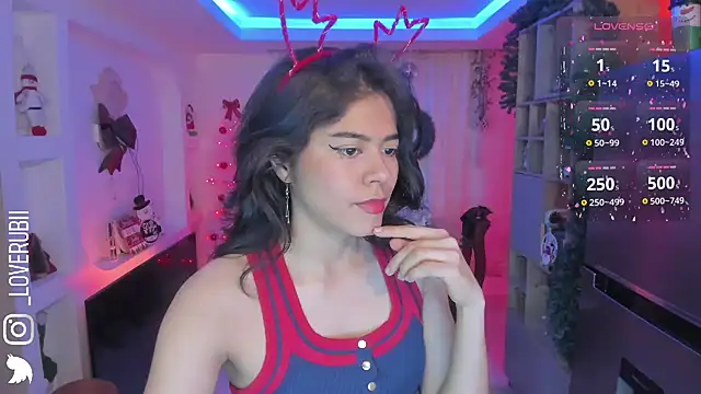 loverubii online show from December 14, 4:18 am