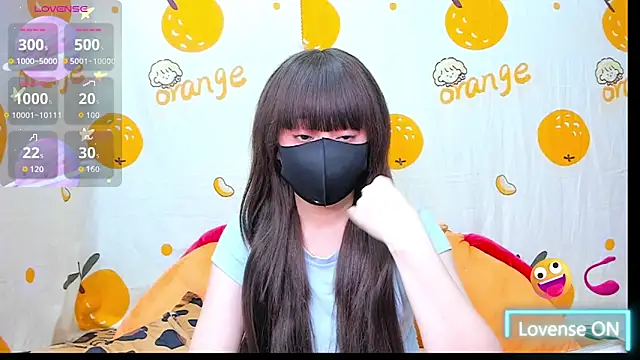 alonelove   online show from November 18, 8:15 am