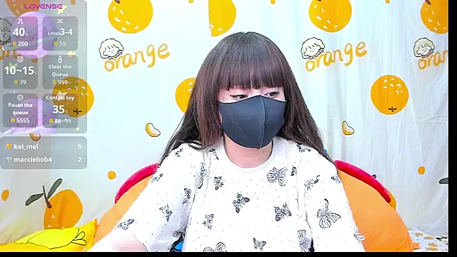 alonelove   online show from November 11, 7:49 am