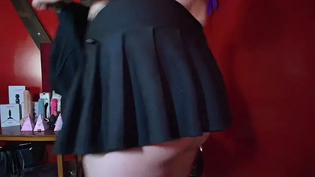 HannaCarrter online show from February 23, 1:21 pm