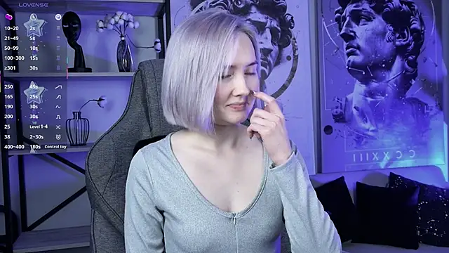 ReiYosimoto online show from January 7, 7:17 pm