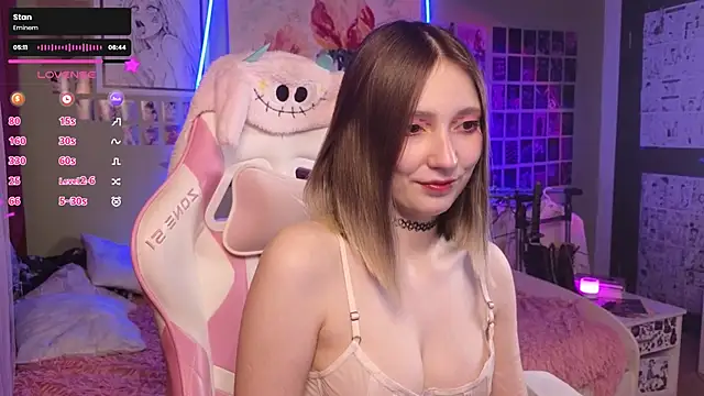 evierosen online show from November 28, 3:09 am