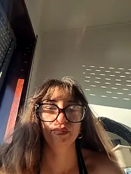 Snapshot of xgabyenlalunax chatting on October 27, 4:13 pm xgabyenlalunax online show from October 27, 4:13 pm