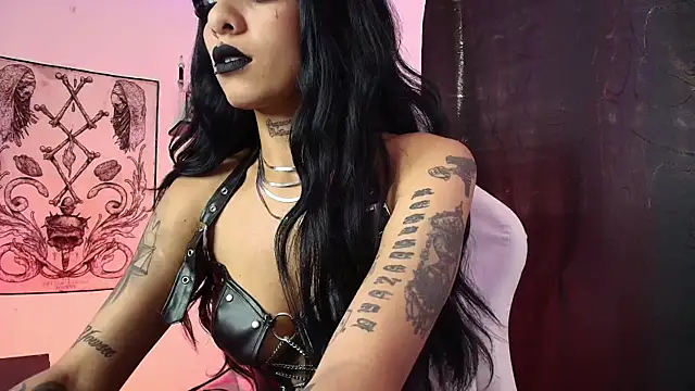 luci fer devil online show from November 7, 12:00 pm